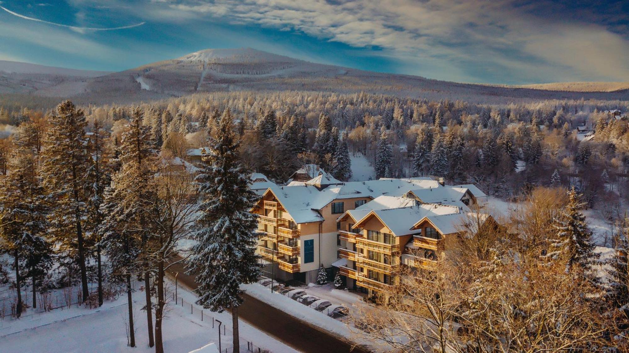 Five Seasons Szklarska Poreba Aparthotel ภายนอก รูปภาพ